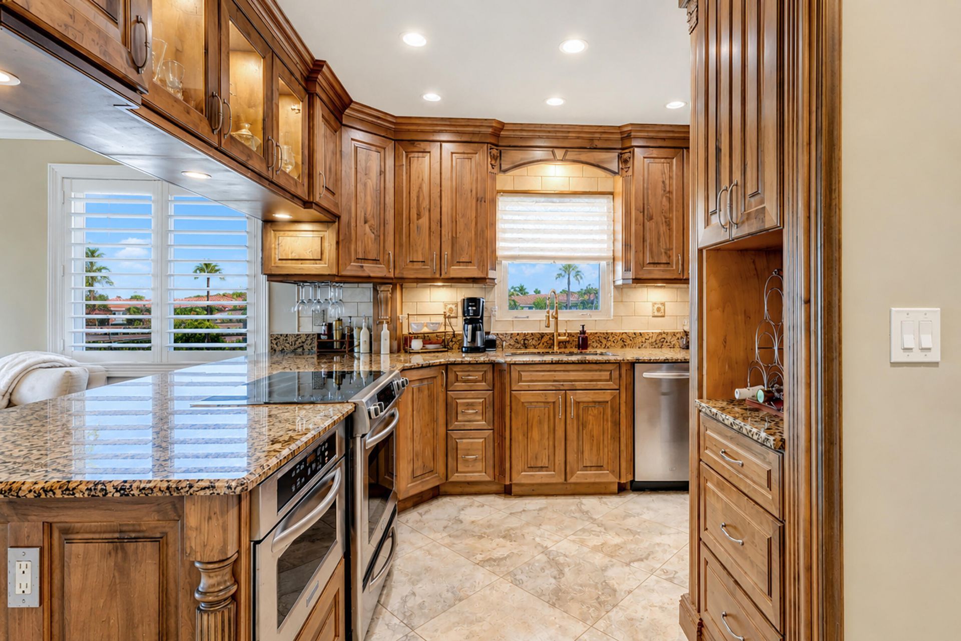 326 Northlake Drive, Unit 201, North Palm Beach, FL 33408 Photo