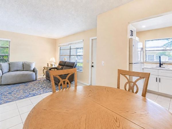 632 SNUG HARBOR Drive, Unit D18, Boynton Beach, FL 33435