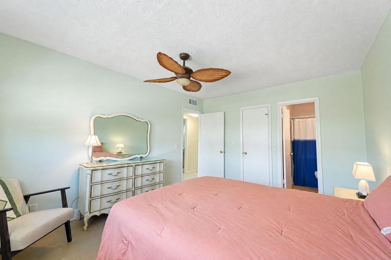 632 Snug Harbor Drive, Unit D18, Boynton Beach, FL 33435 Photo