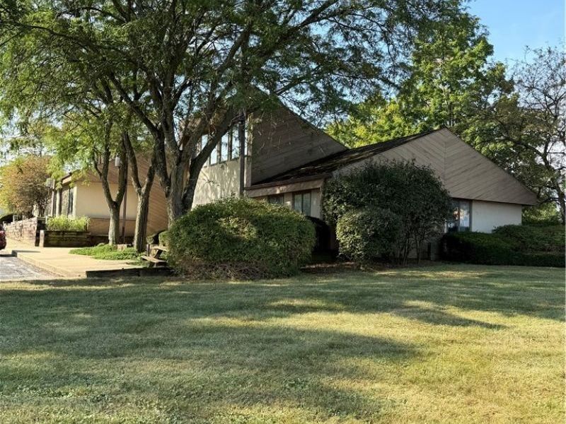3500 W Market Street, Unit 3, Fairlawn, OH 44333 Photo 1
