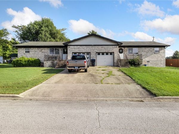 105 Nancy Street , Harrison, AR 72601