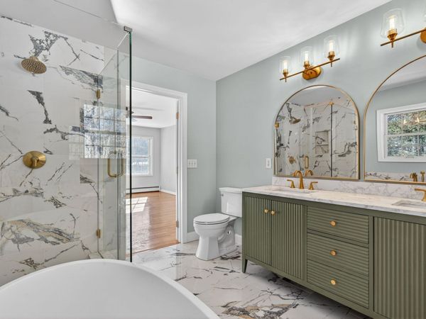 159 Pine St, Manchester, MA 01944
