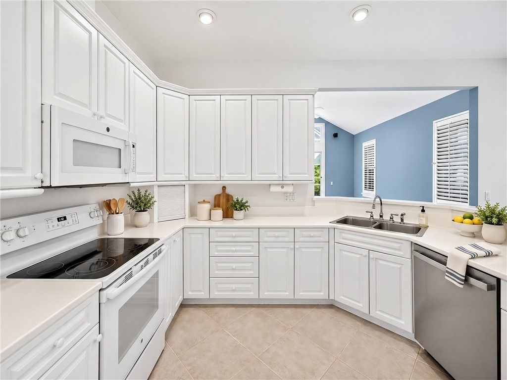 670 N Tomahawk Trail, Indian River Shores, FL 32963 Photo