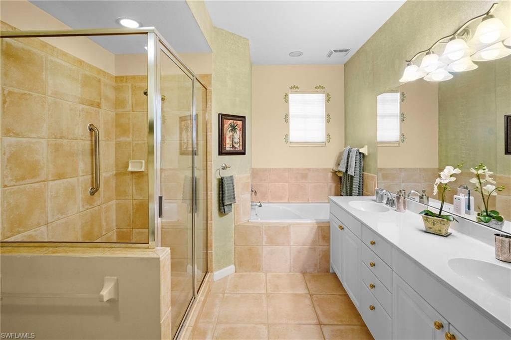 16137 Mount Abbey Way, Unit 202, Fort Myers, FL 33908 Photo