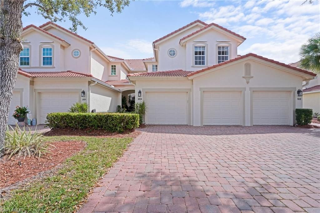 16137 Mount Abbey Way, Unit 202, Fort Myers, FL 33908 Photo