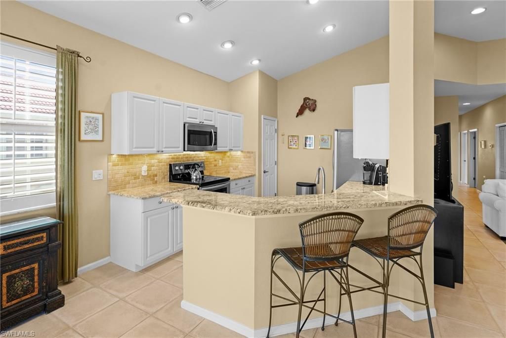 16137 Mount Abbey Way, Unit 202, Fort Myers, FL 33908 Photo