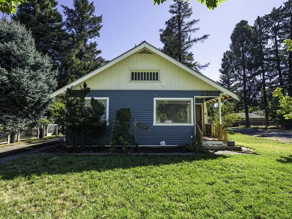 221 Vancouver Avenue, Medford, OR 97504