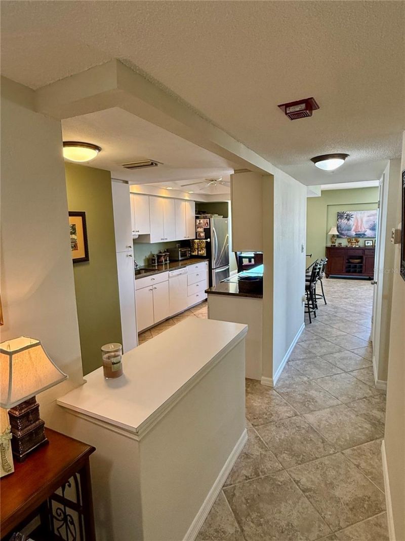 1700 Benjamin Franklin Drive, Unit 9E, Sarasota, FL 34236 Photo