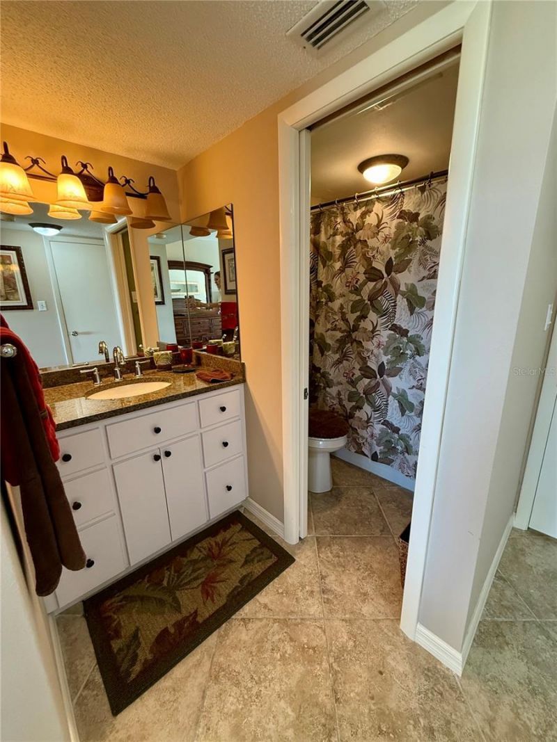 1700 Benjamin Franklin Drive, Unit 9E, Sarasota, FL 34236 Photo