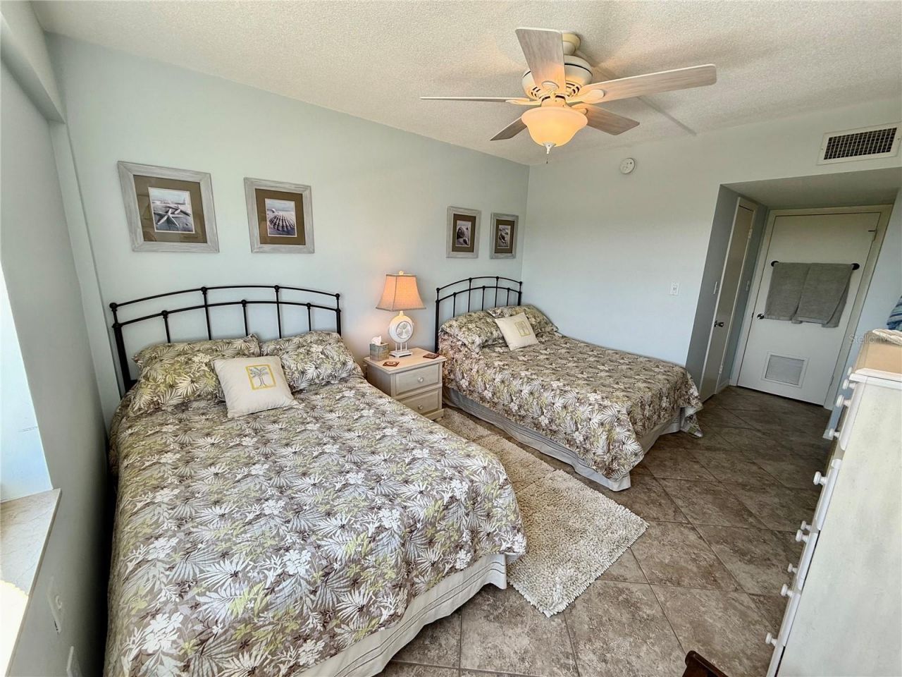 1700 Benjamin Franklin Drive, Unit 9E, Sarasota, FL 34236 Photo