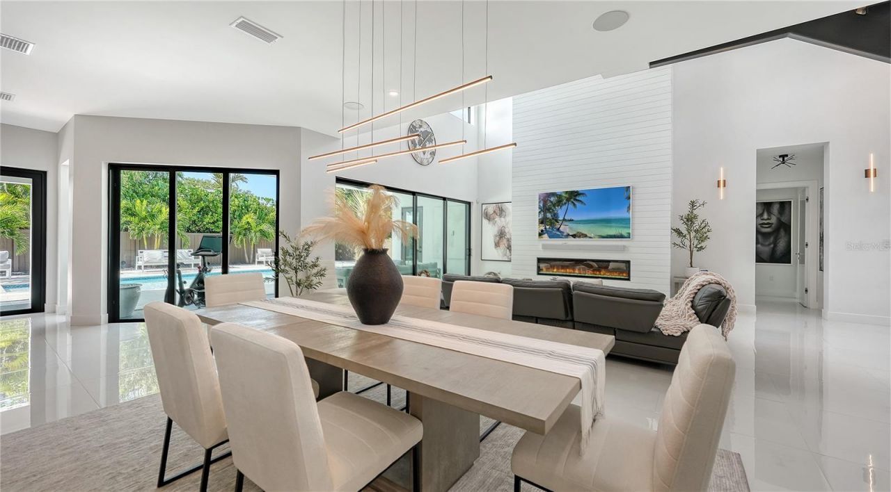 1960 Boyce Street, Sarasota, FL 34239 Photo