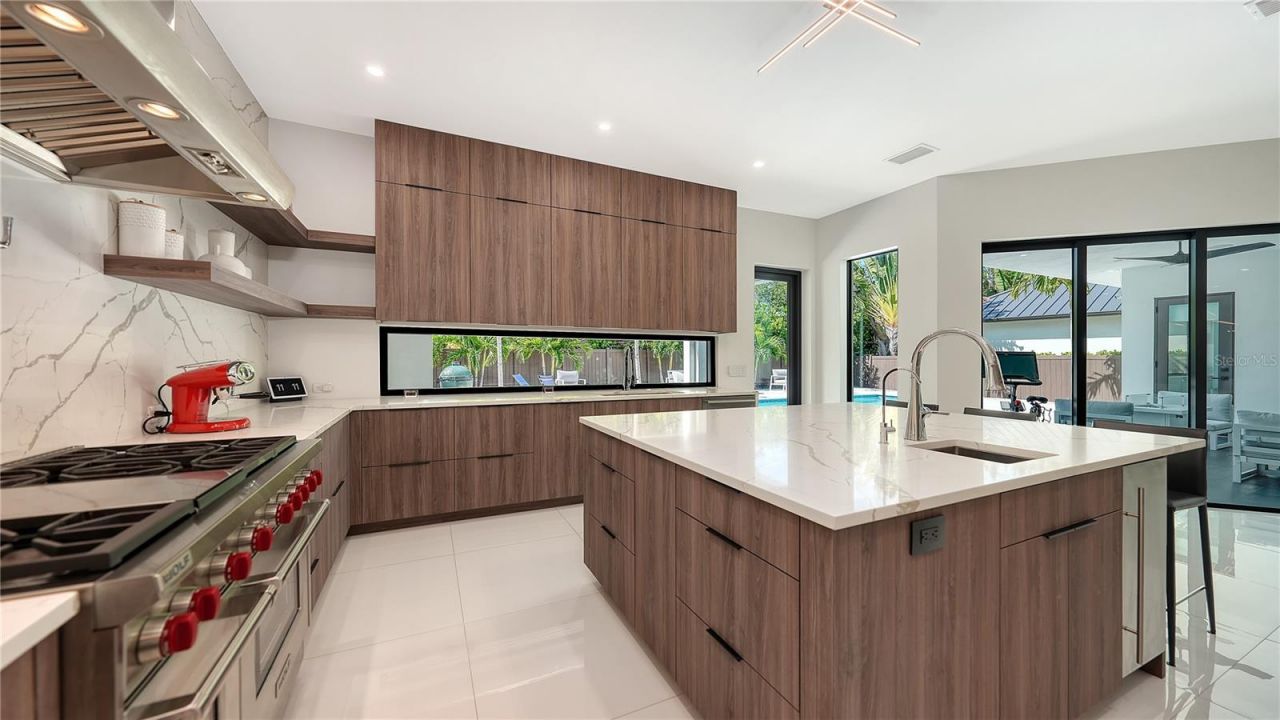 1960 Boyce Street, Sarasota, FL 34239 Photo