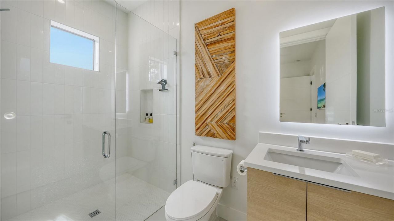 1960 Boyce Street, Sarasota, FL 34239 Photo