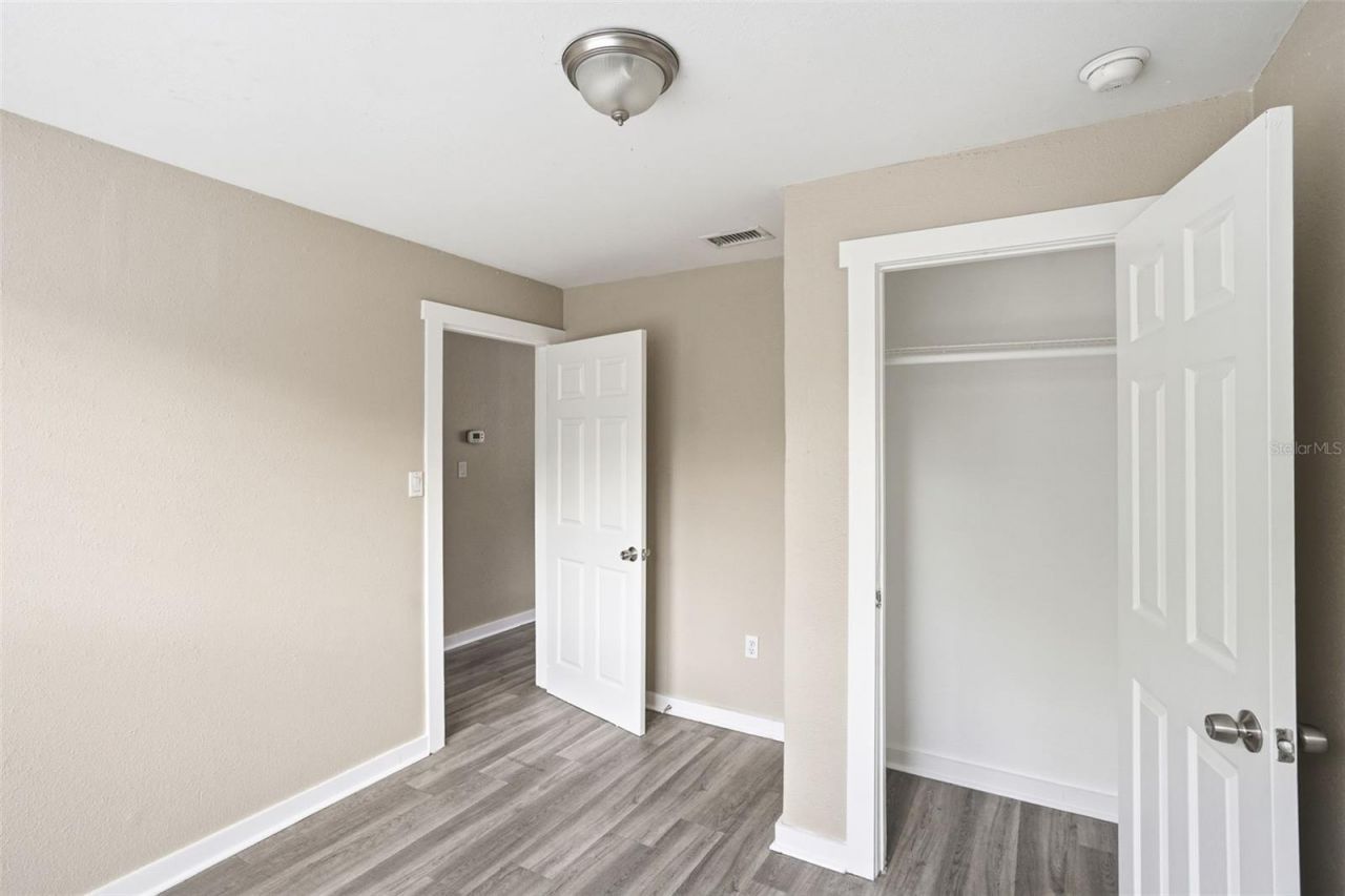 1514 Crest Avenue, Leesburg, FL 34748 Photo