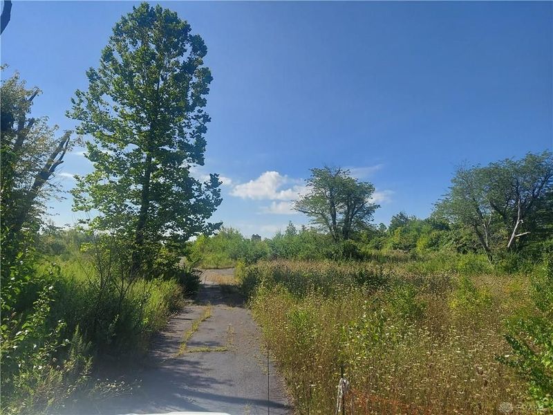 8148 Westbrook Road, Brookville, OH 45309 Photo 1