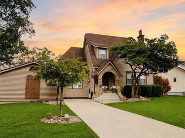 913 S Myrtle, Willard, OH 44890