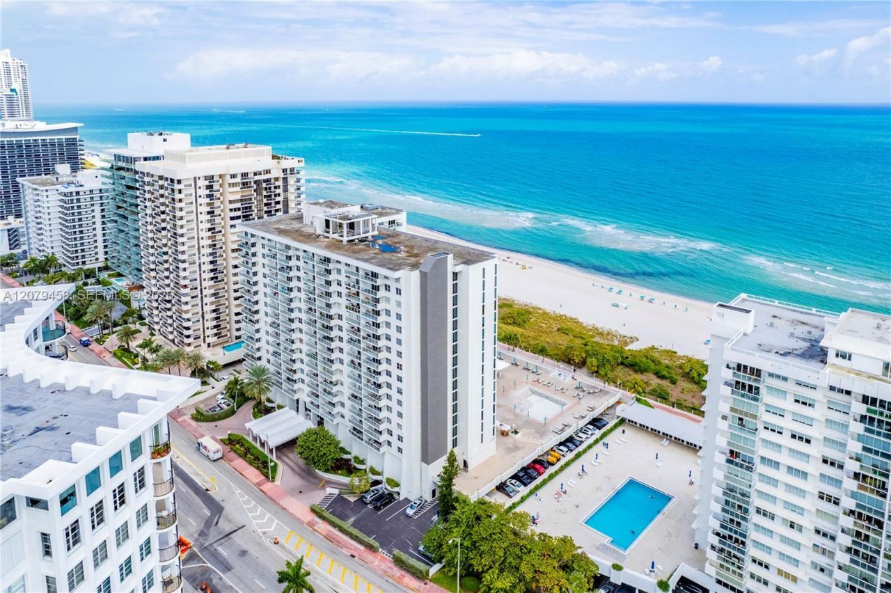 5701 Collins Ave, Unit 307, Miami Beach, FL 33140 Photo