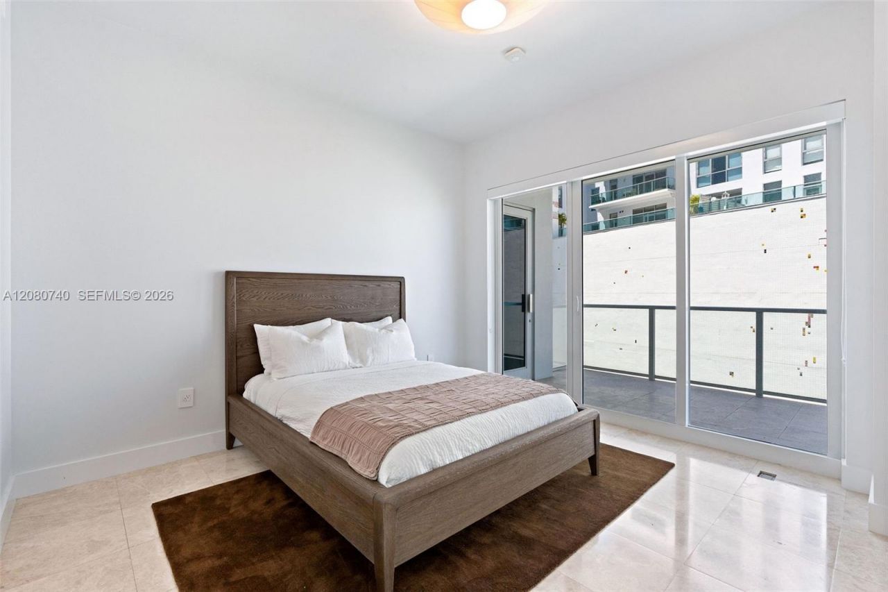 6103 Aqua Ave , Unit 702, Miami Beach, FL 33141 Photo