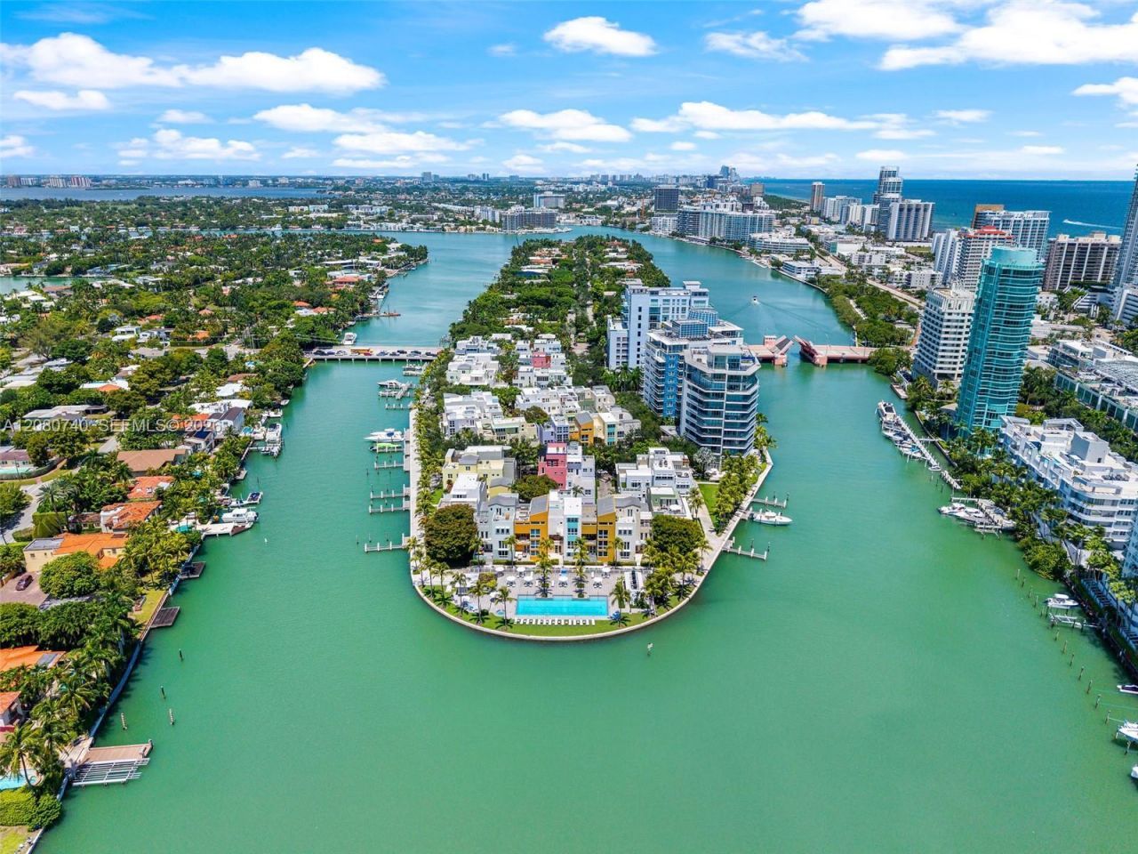 6103 Aqua Ave , Unit 702, Miami Beach, FL 33141 Photo