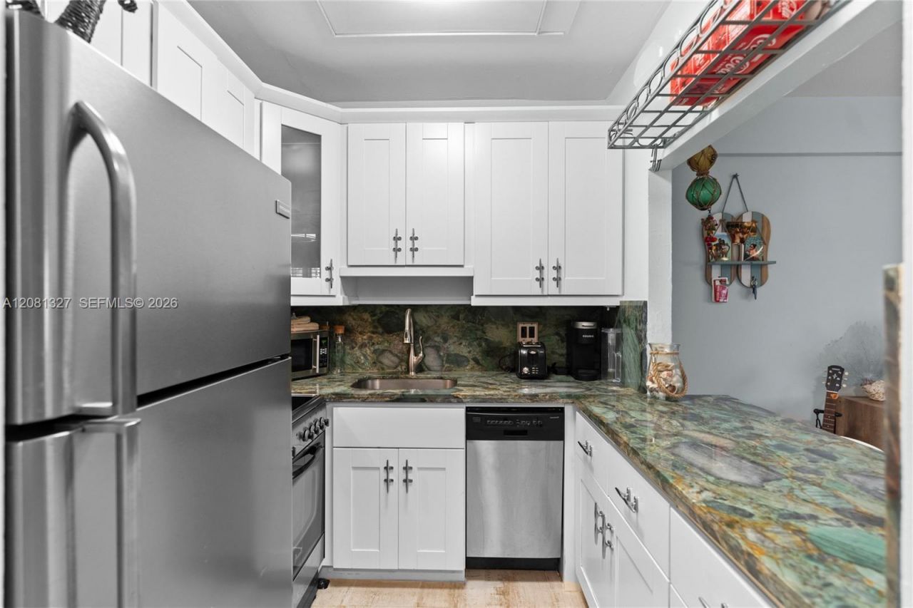 1801 S Surf Rd, Unit 1E, Hollywood, FL 33019 Photo