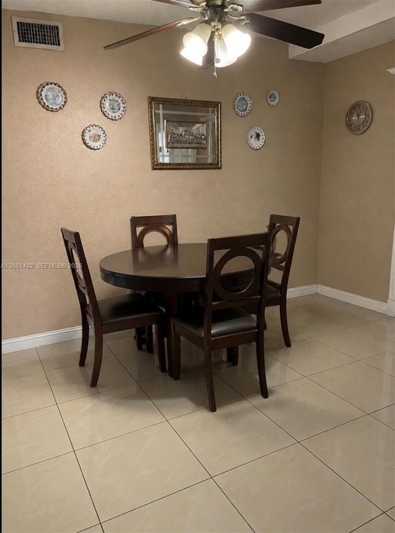 758 E 20th St, Hialeah, FL 33013 Photo