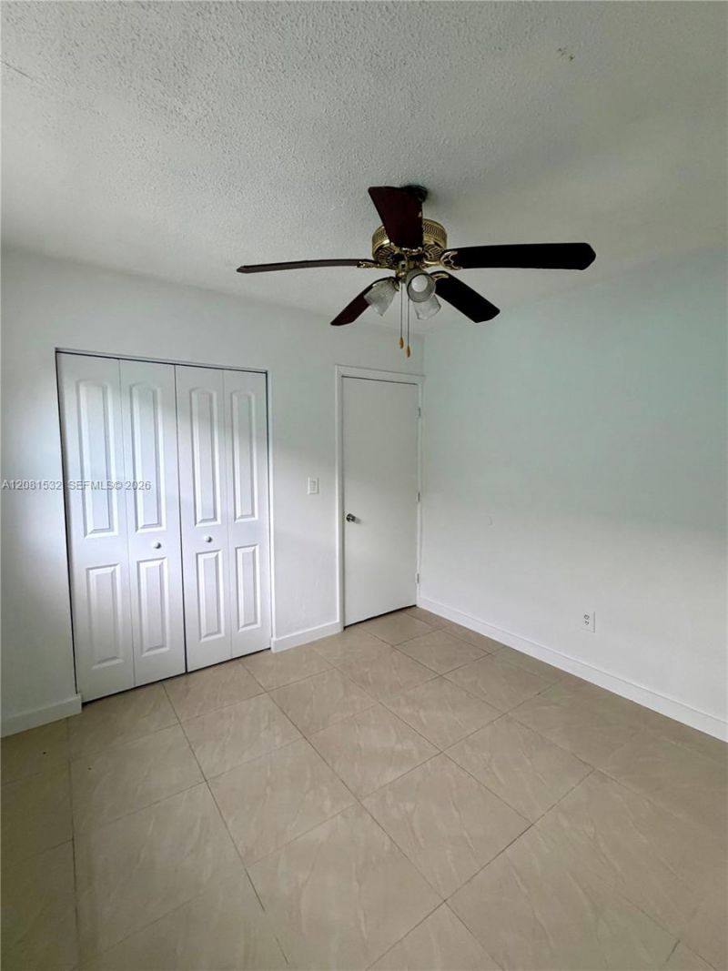 1045 SW 4th St, Unit 2, Miami, FL 33130 Photo