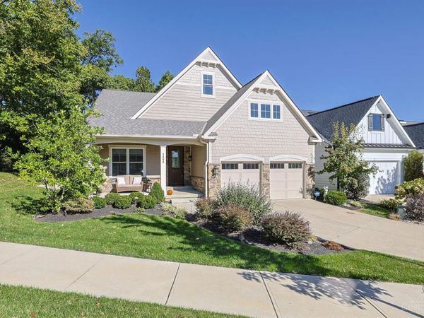 9808 Orchard Trail, Montgomery, OH 45242