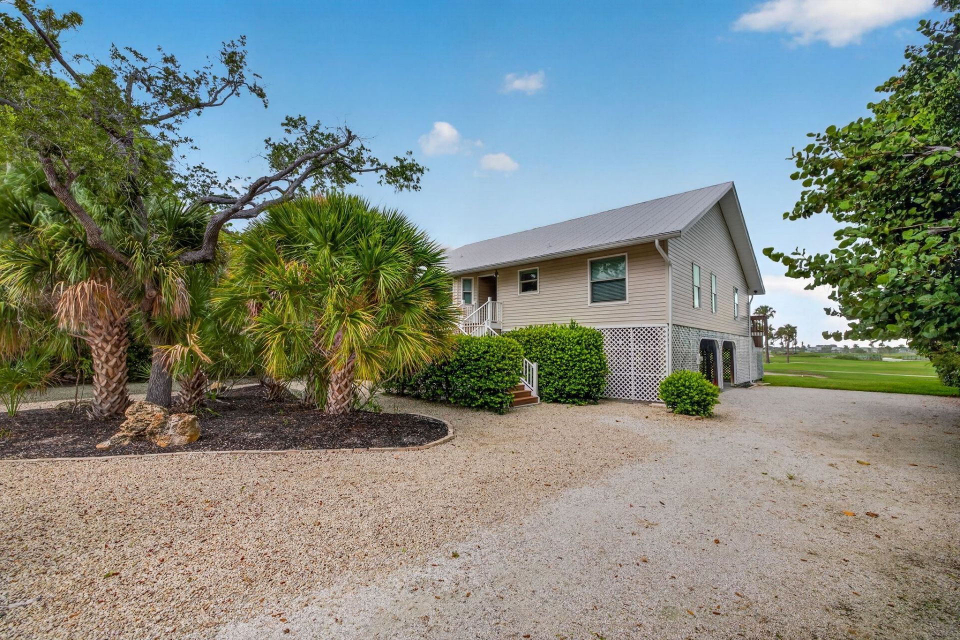 9076 Mockingbird Dr, Sanibel, FL 33957 Photo