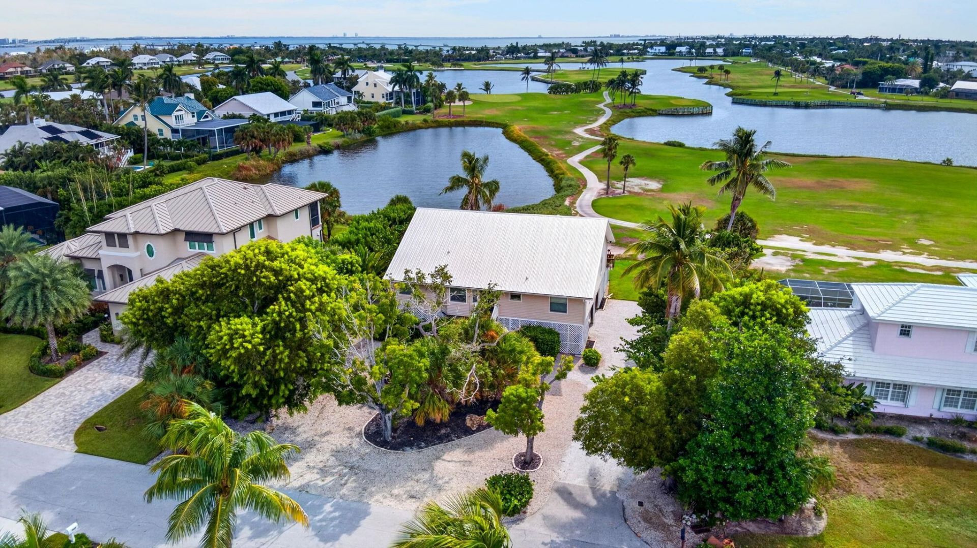 9076 Mockingbird Dr, Sanibel, FL 33957 Photo