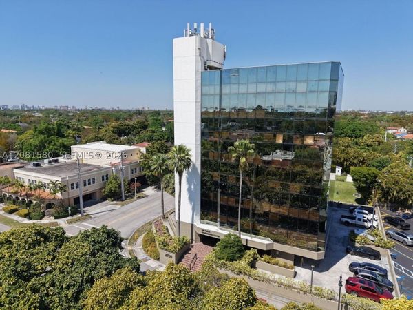 2730 SW 3rd , Unit 202 C, Miami, FL 33129