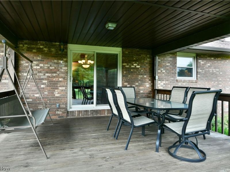 5212 King Graves Road, Vienna, OH 44473 Photo 11
