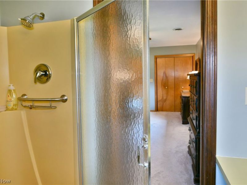 5212 King Graves Road, Vienna, OH 44473 Photo 31