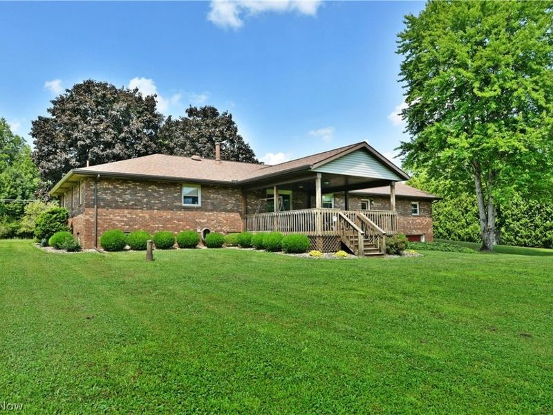 5212 King Graves Road, Vienna, OH 44473 Photo 5