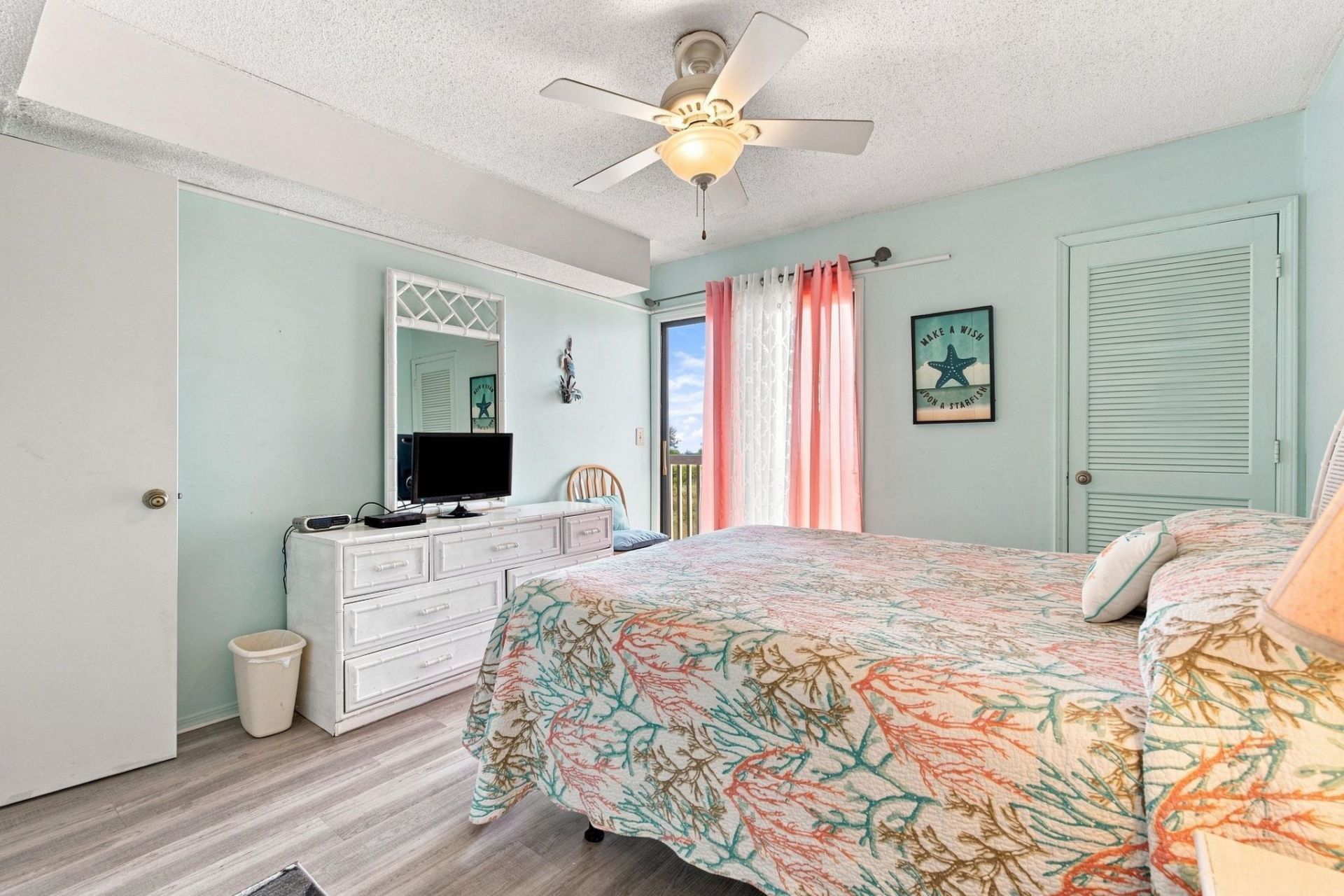 4800 N Ocean Blvd. Photo 18