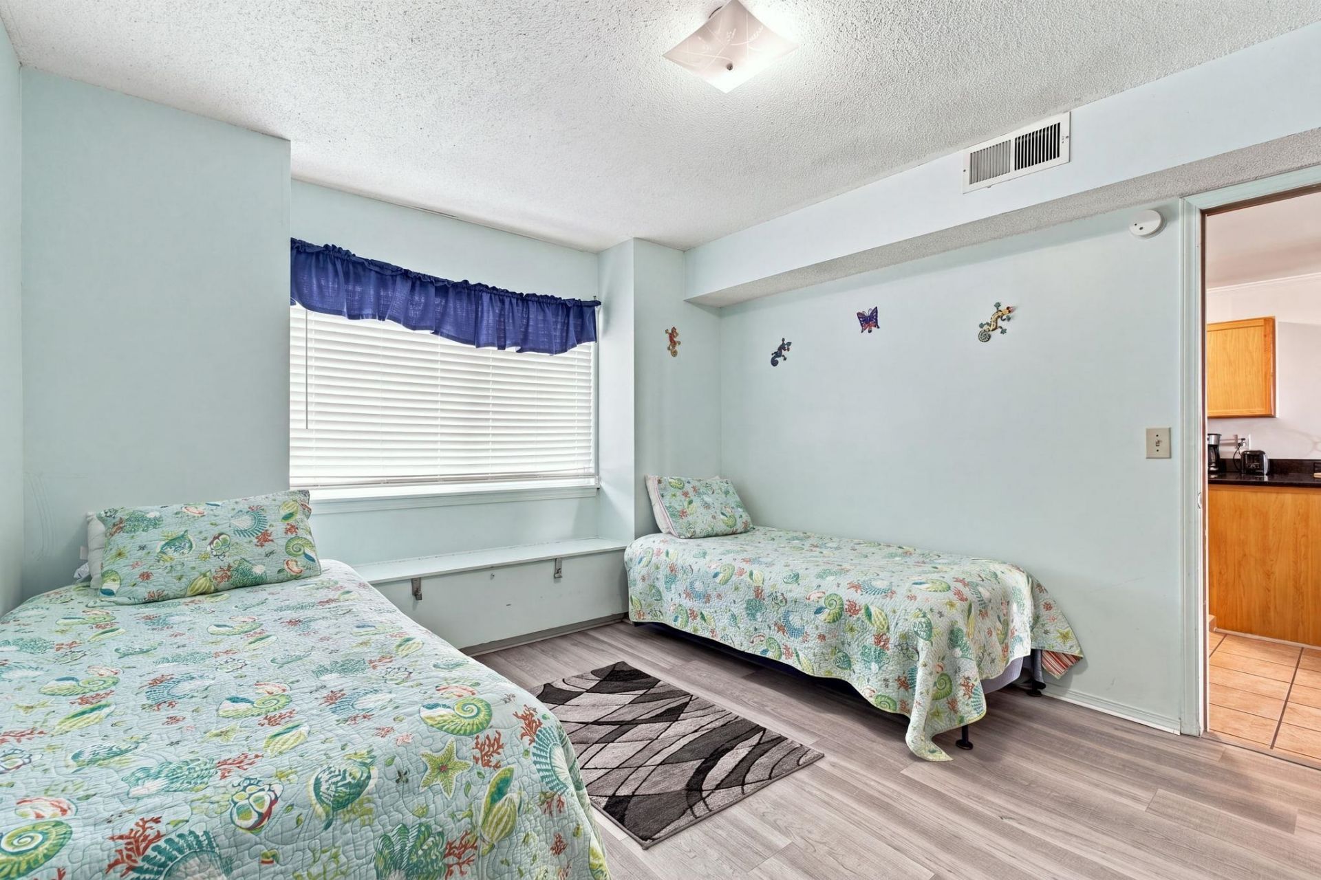 4800 N Ocean Blvd. Photo 27