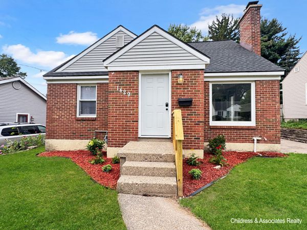 1429 Louise Street SE, Grand Rapids, MI 49507