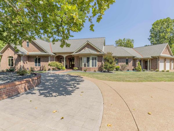 4801 Royal Oak Drive, Evansville, IN 47720