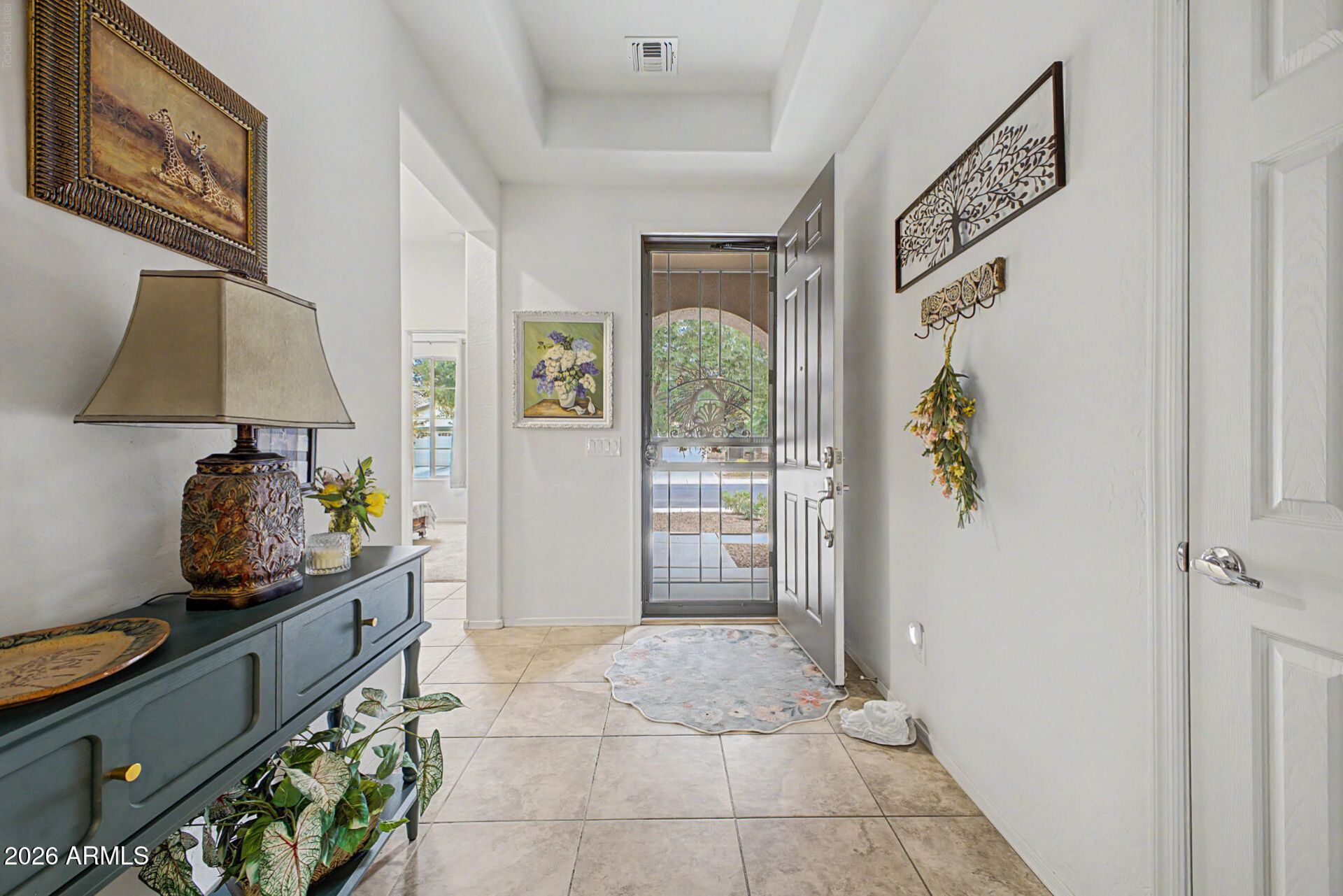 18016 W Ivy Lane, Surprise, AZ 85388 Main Photo