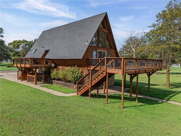 600 Lakeshore Drive, Rushville, MO 64484