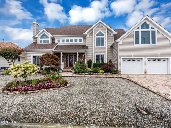 813 Ensign Drive, Forked River, NJ 08731