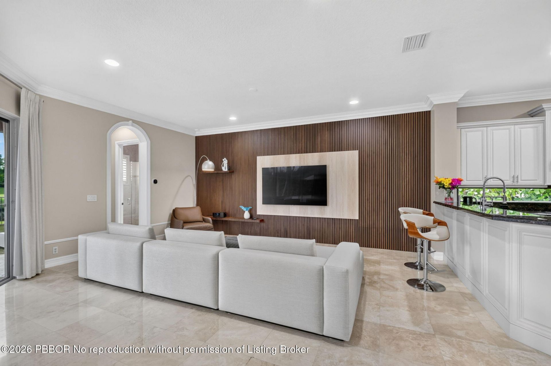 718 Edgebrook Lane, West Palm Beach, FL 33411 Photo
