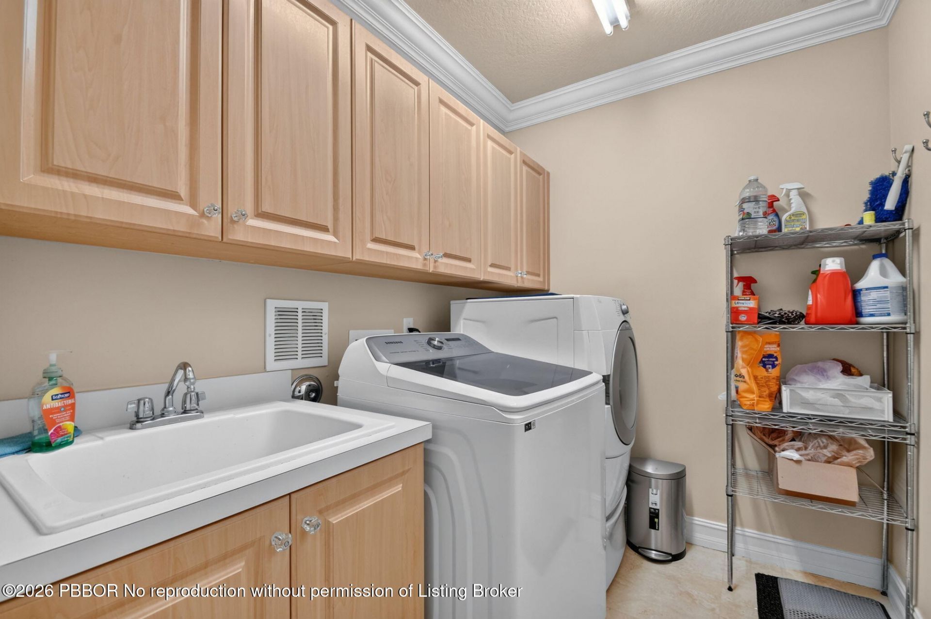 718 Edgebrook Lane, West Palm Beach, FL 33411 Photo