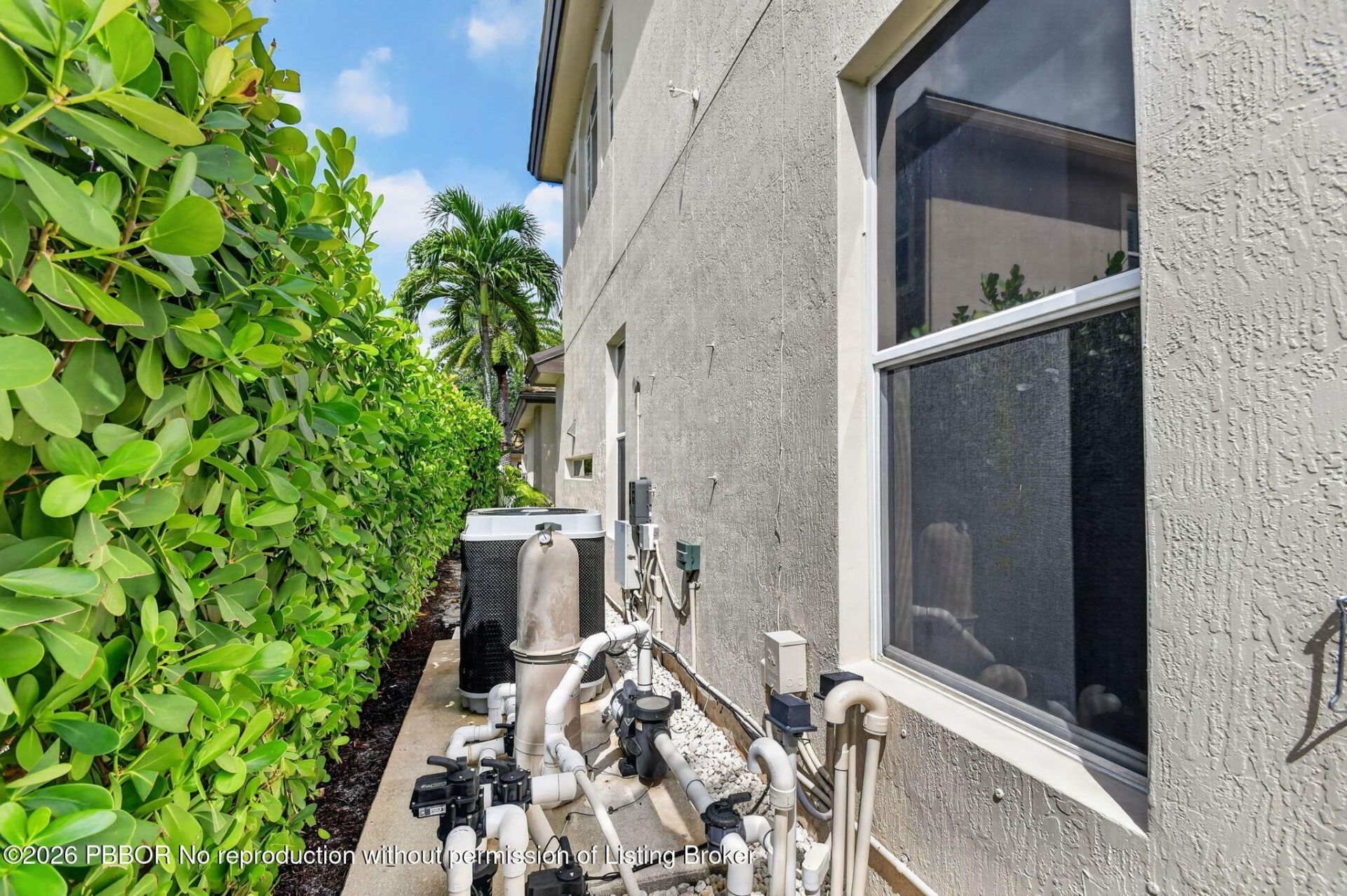718 Edgebrook Lane, West Palm Beach, FL 33411 Photo