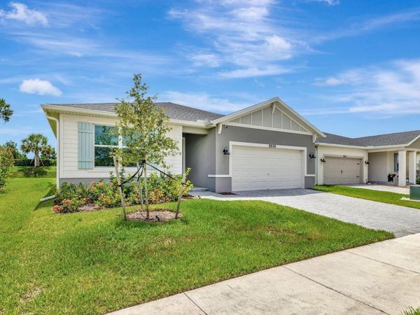 8606 DAHLIA Circle, Port St. Lucie, FL 34986