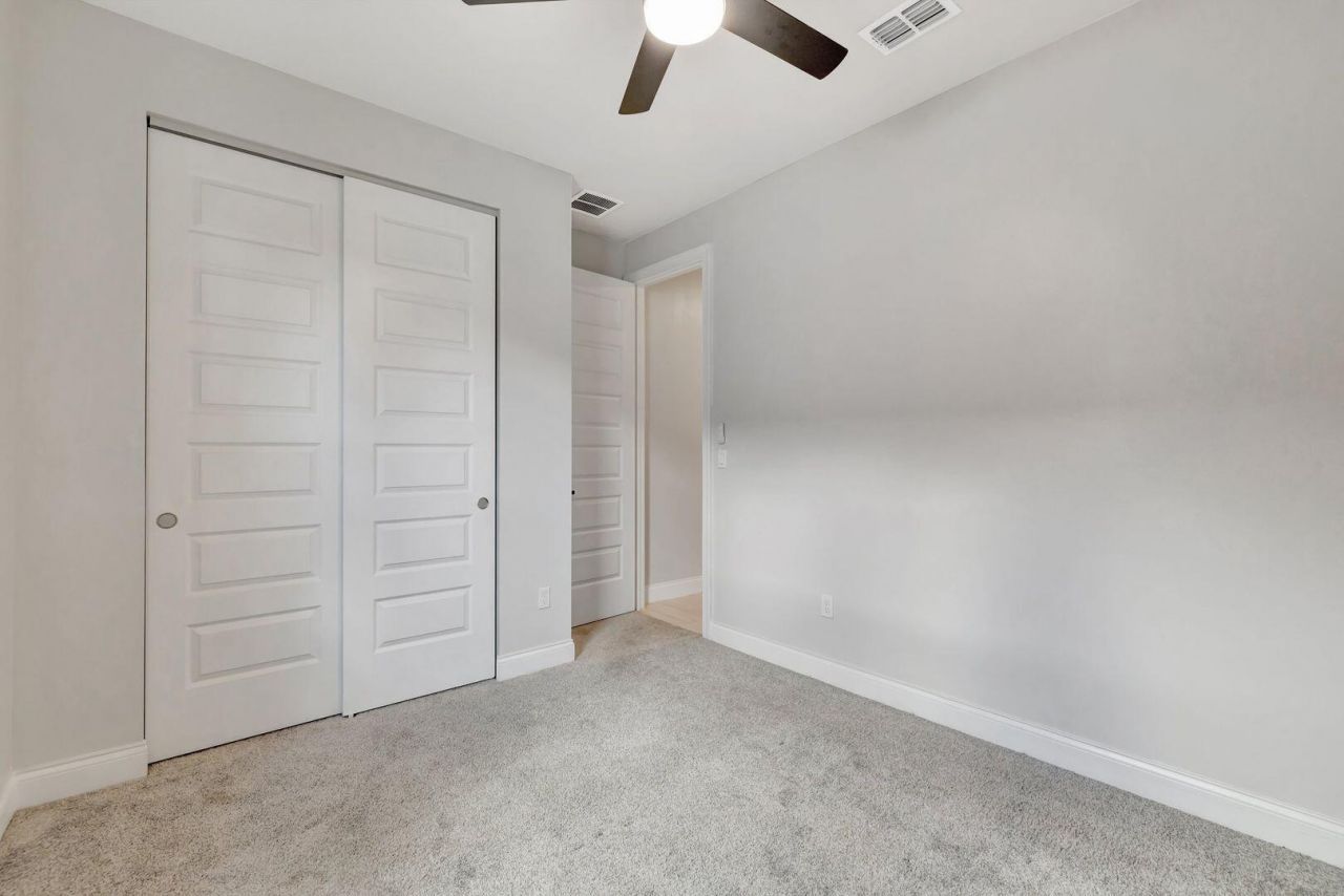 8606 Dahlia Circle, Port Saint Lucie, FL 34986 Photo