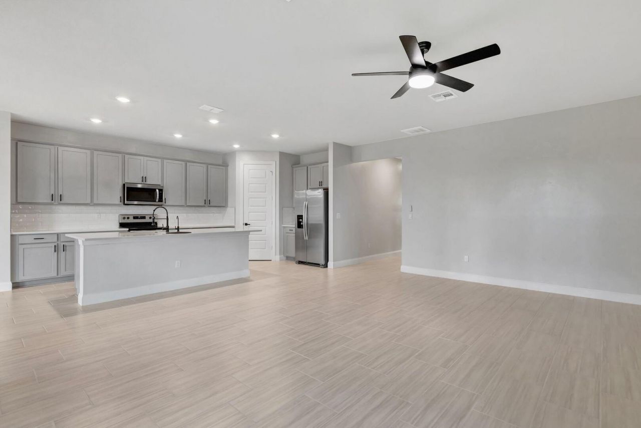 8606 Dahlia Circle, Port Saint Lucie, FL 34986 Photo