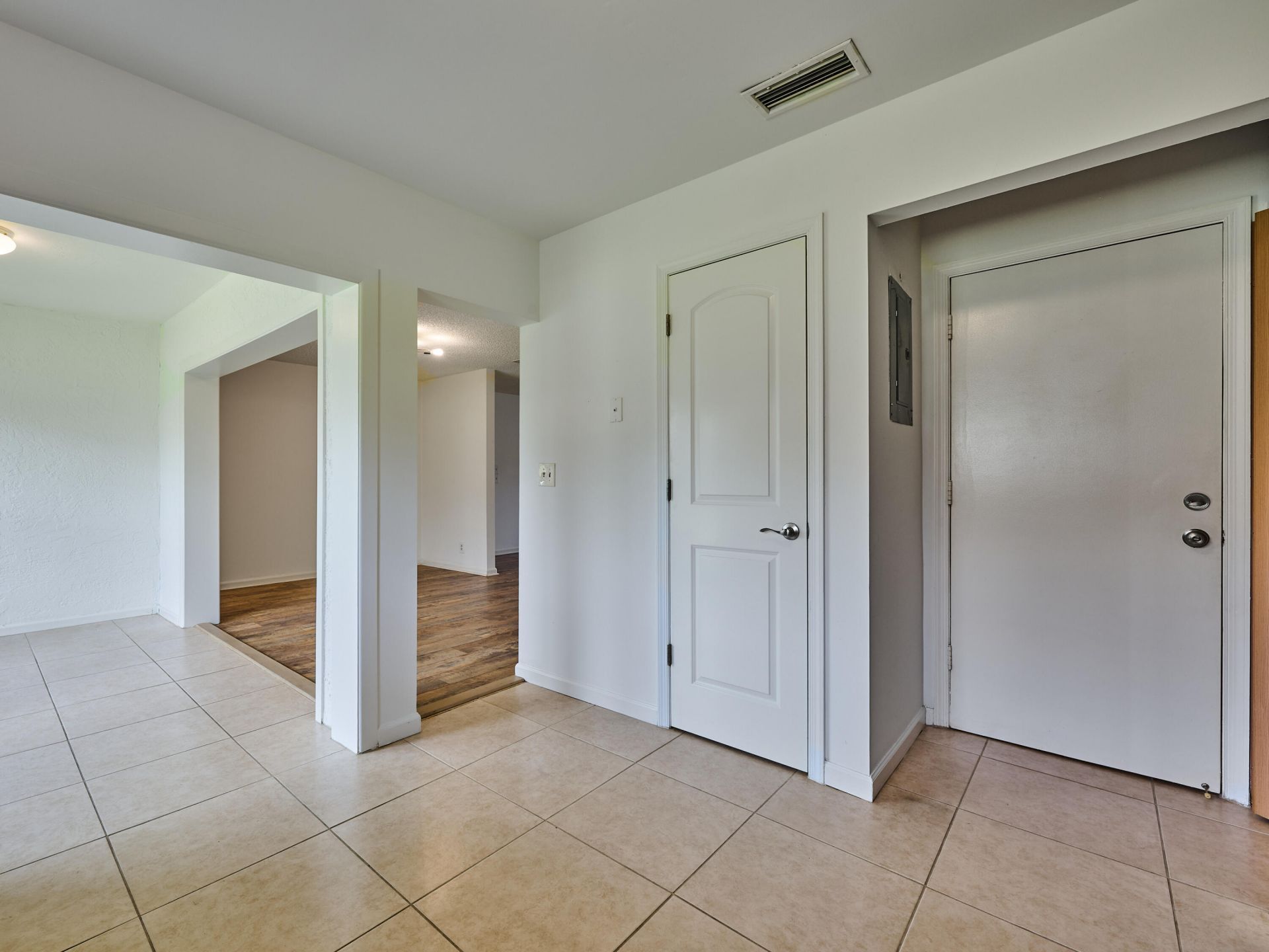 4853 Equestrian Circle, Unit B, Boynton Beach, FL 33436 Photo