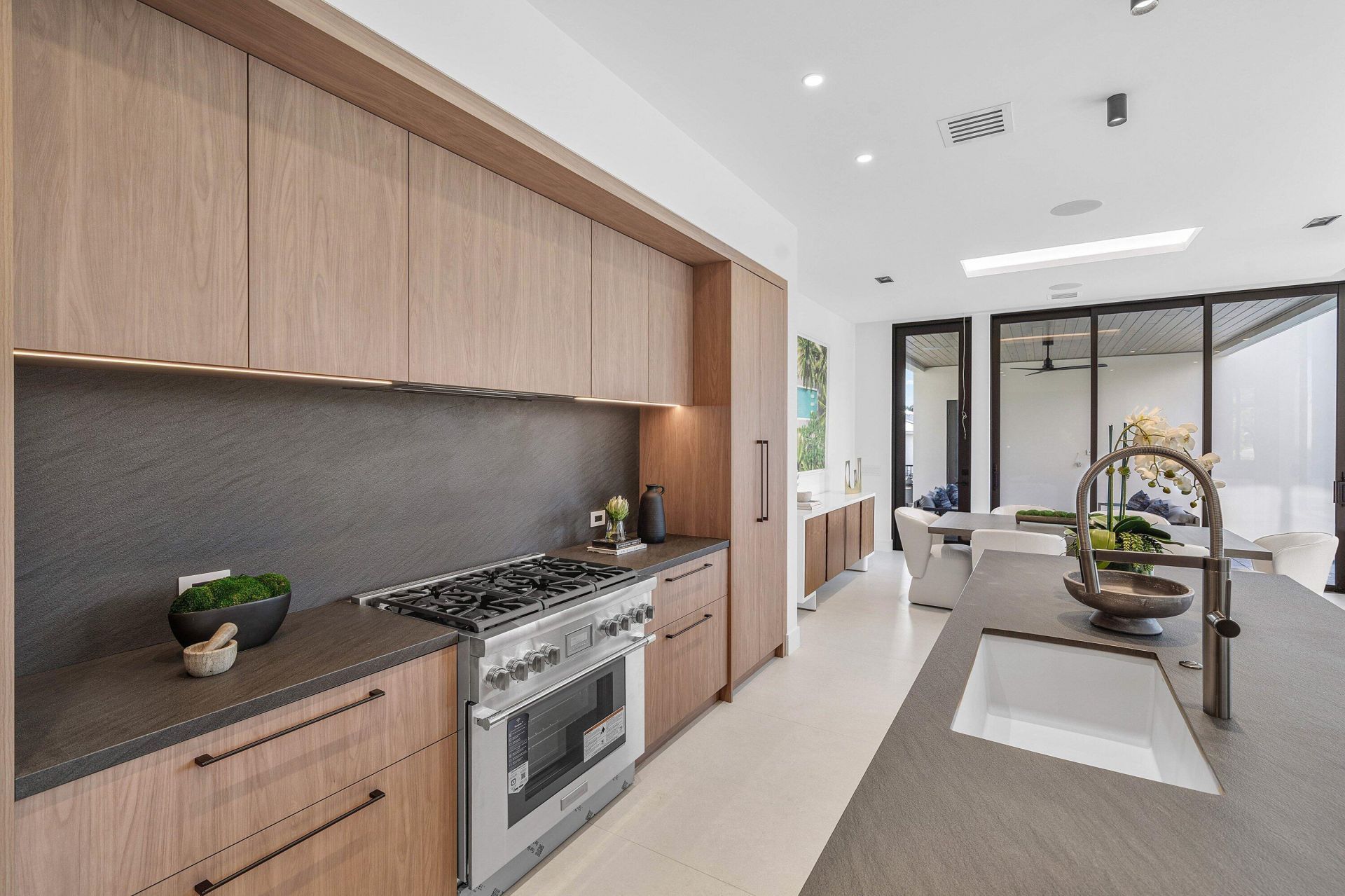 521 SE 4th Avenue, Delray Beach, FL 33483 Photo