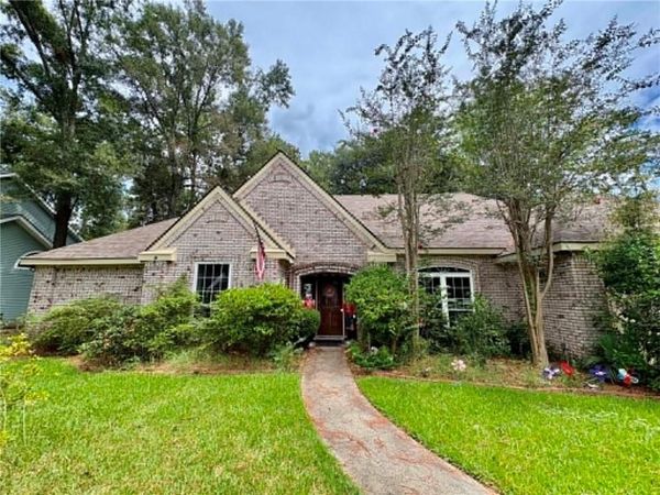 255 S LOTUS Drive , Mandeville, LA 70471