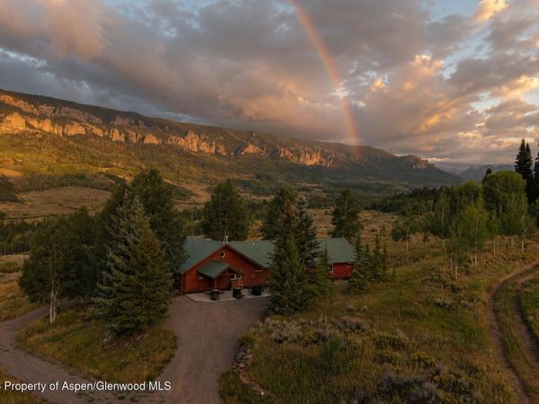684 Falcon Way, Gunnison, CO 81230
